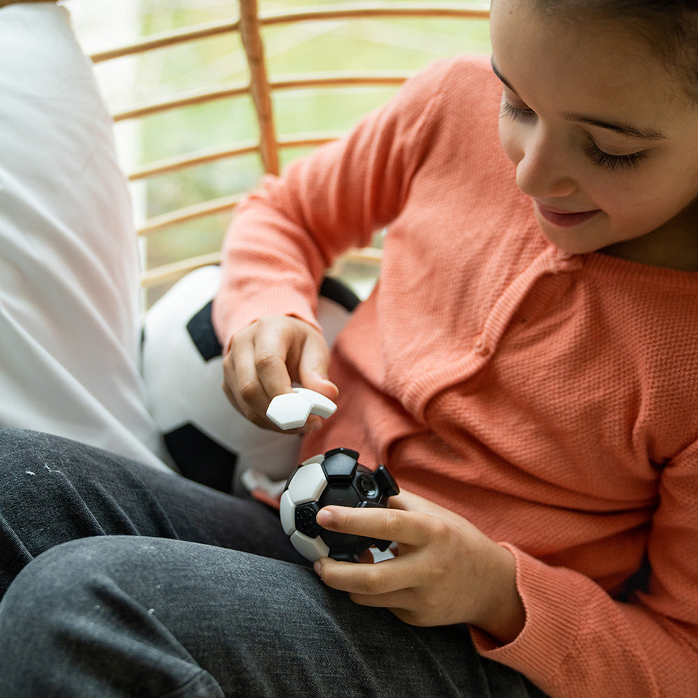 Smart Games - Plug & Play Ball, joc de logica, 6+ ani, editie lb. Romana