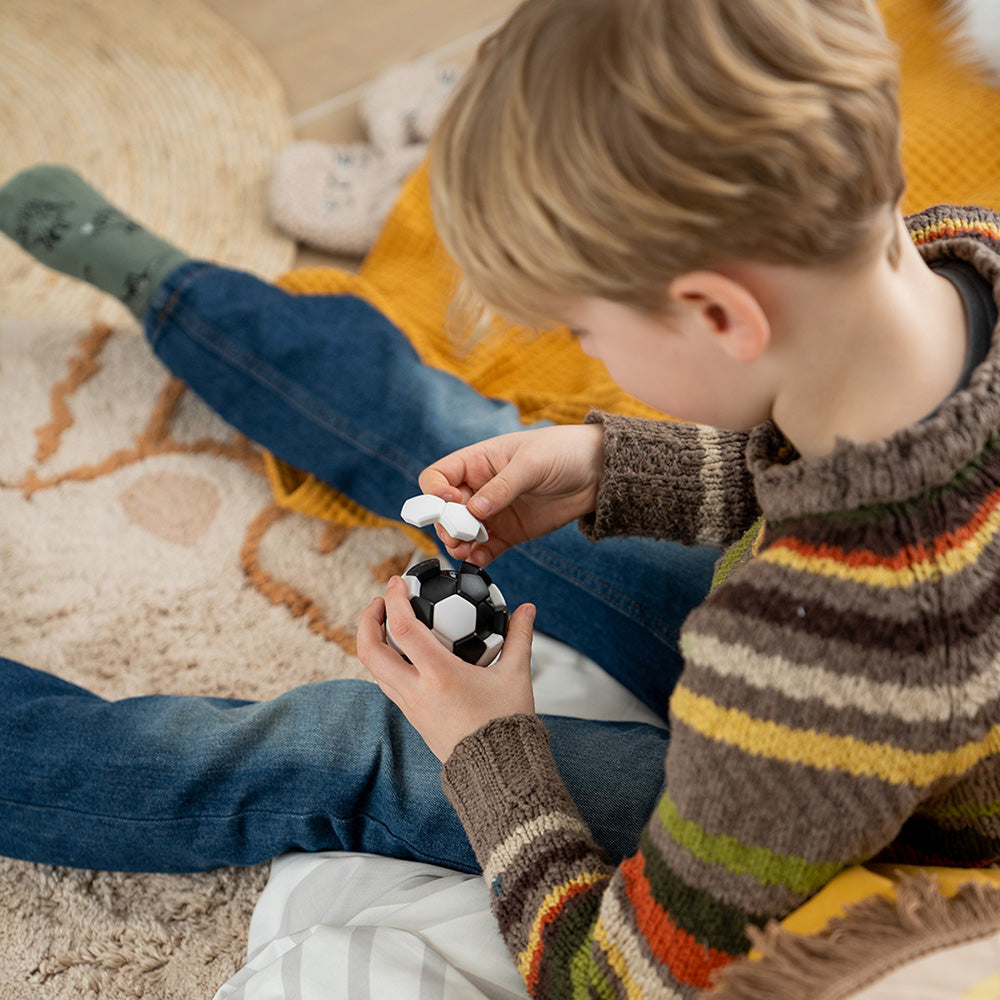 Smart Games - Plug & Play Ball, joc de logica, 6+ ani, editie lb. Romana