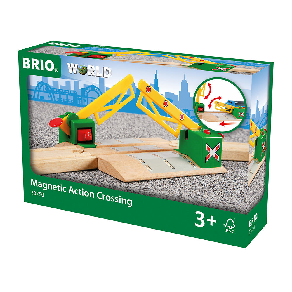 Trecere calea ferata cu bariera cu actionare magnetica BRIO, 3+ ani