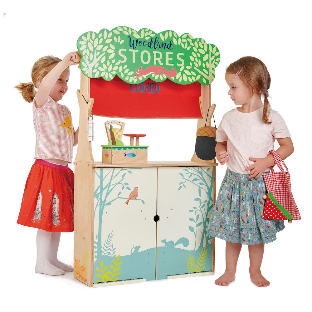 Imagine Magazin cu teatru de marionete - Woodland Stores and Theatre - TL8256