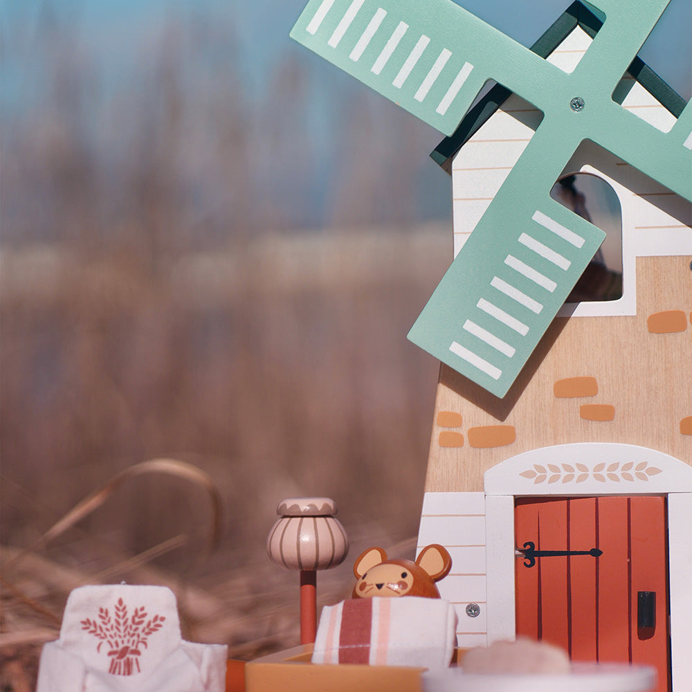 Moara de vant a lui Penny, din lemn premium - Penny Windmill - TL8380