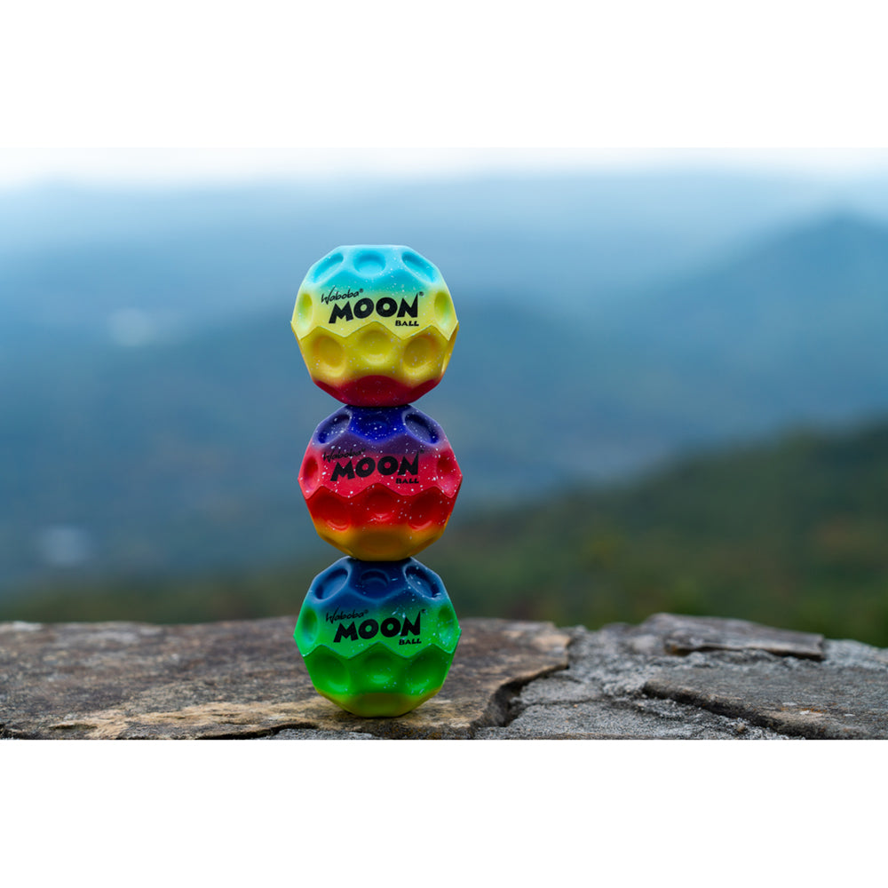 Imagine Minge hiper saritoare - Waboba Gradient Moon Ball, multicolorata