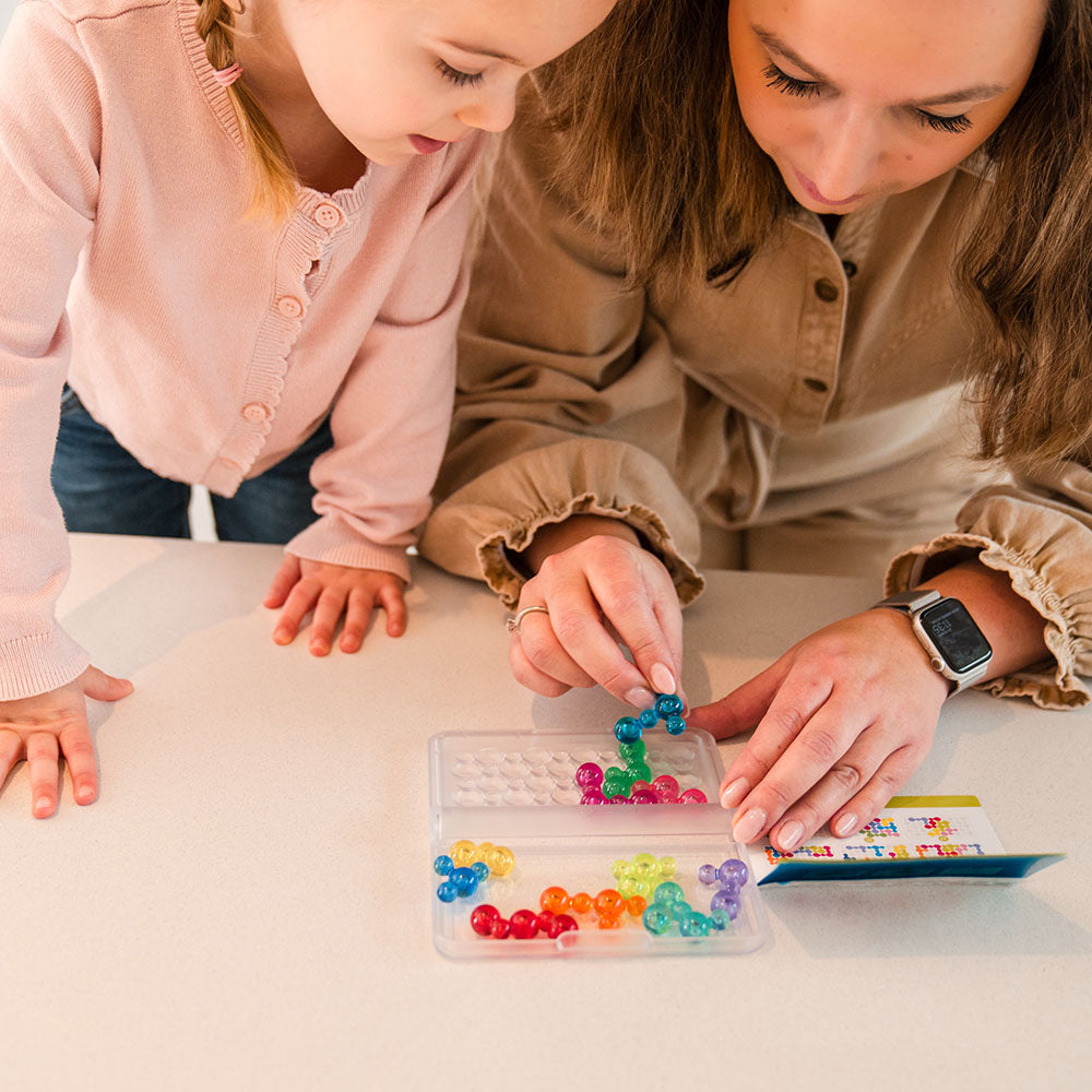 Smart Games - IQ Bubbles, joc de logica cu 120 de provocari, 7+ ani, editie internationala