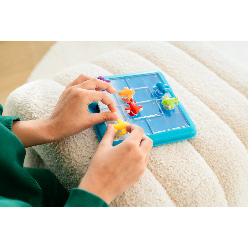 Smart Games - Take Off, joc de logica cu 60 de provocari, 5+ ani, editie internationala