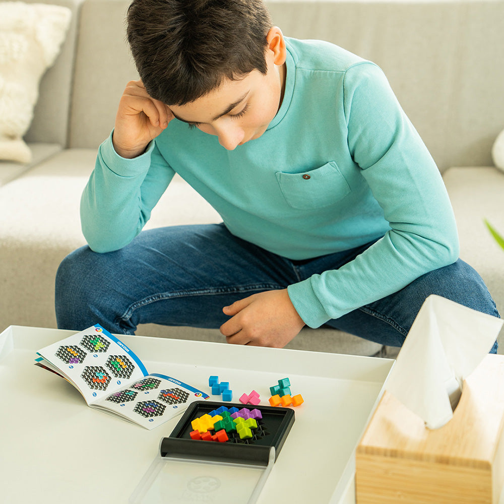 Smart Games - IQ Perplex, logikai játék 120 kihívással, 12 év feletti, font kiadás. román
