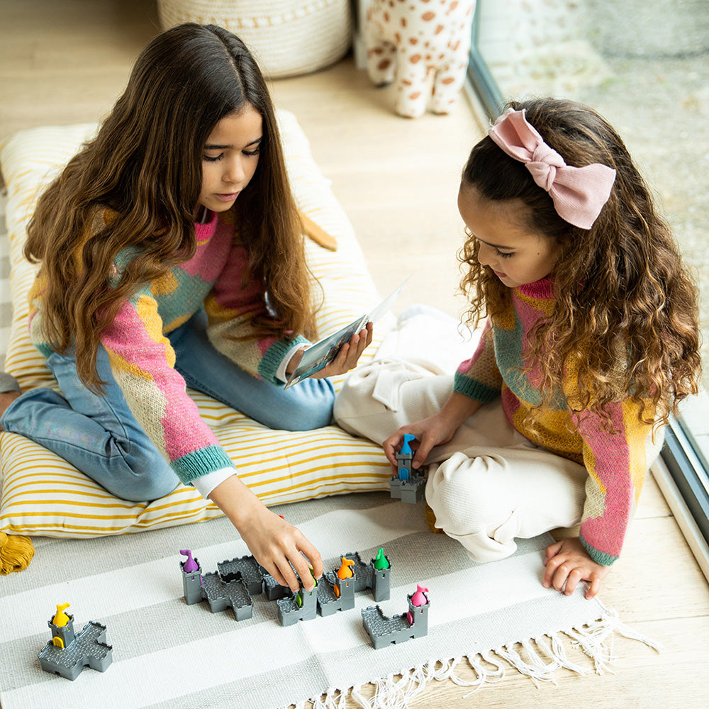Smart Games - Tower Stacks, logikai játék 80 kihívással, 8 év feletti, font kiadás. román