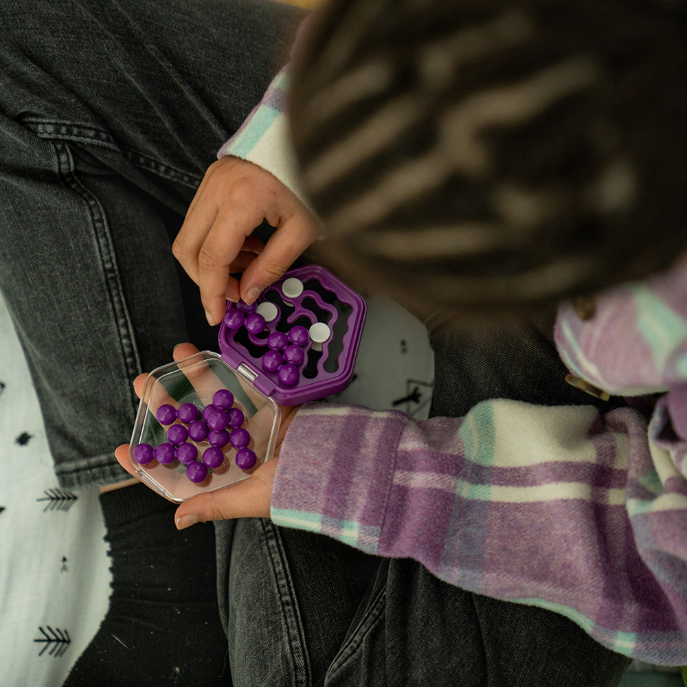 Smart Games - IQ Mini Hexpert, joc de logica, 7+ ani, editie internationala