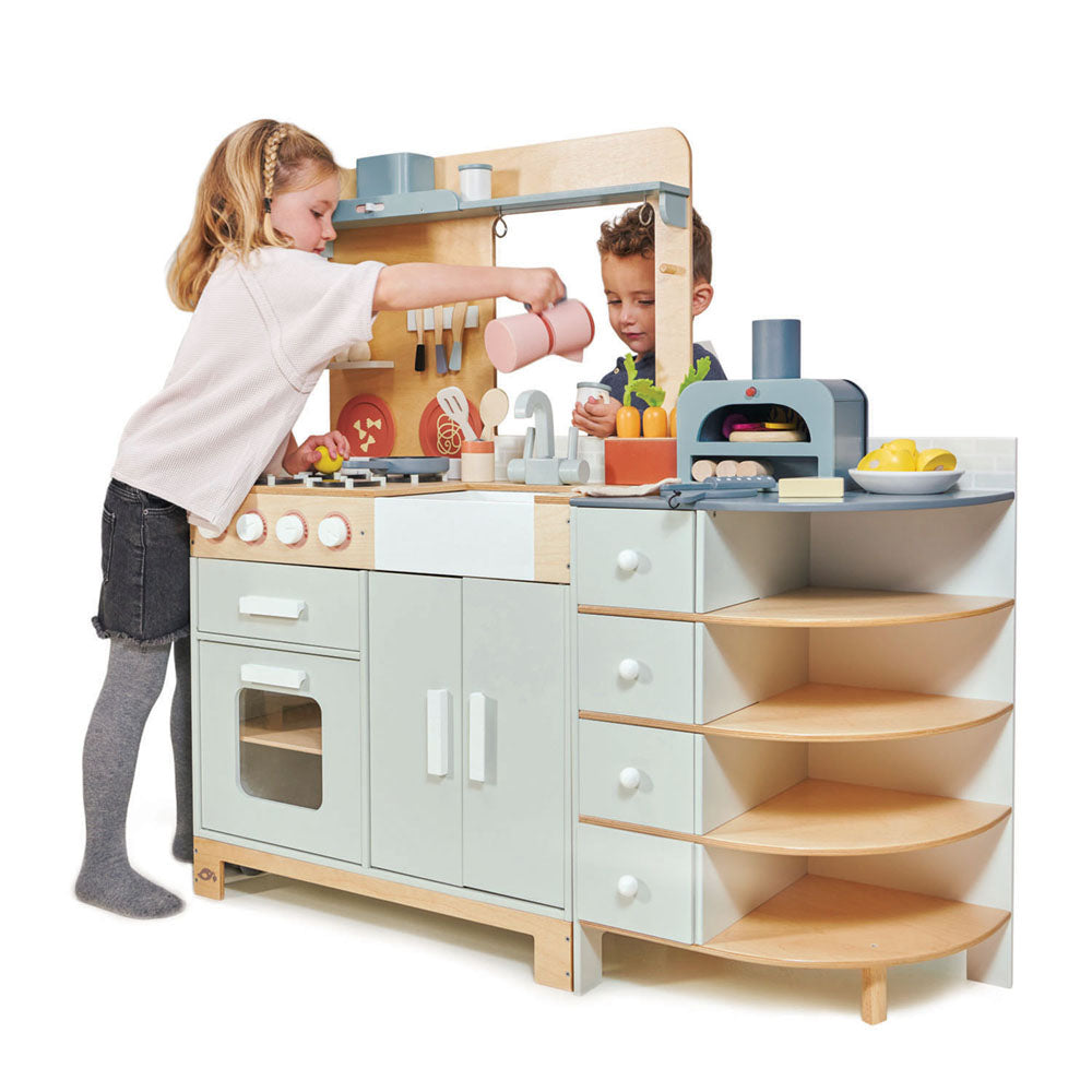 Imagine Bucatarie cu cuptor pentru pizza, din lemn premium - La Fiamma Grand Kitchen - TL8207