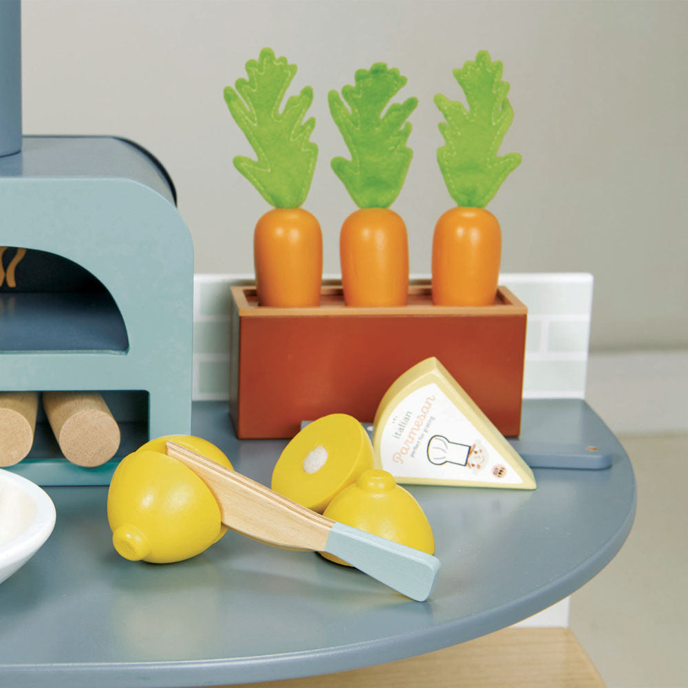 Imagine Bucatarie cu cuptor pentru pizza, din lemn premium - La Fiamma Grand Kitchen - TL8207