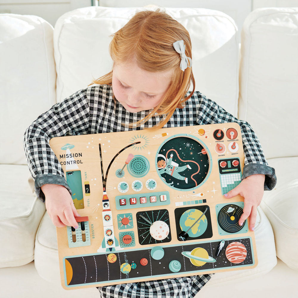 Imagine Statie spatiala, din lemn premium - Space Station - TL8314