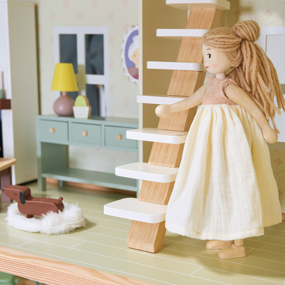 Papusa Ferne, din lemn premium - Ferne Wooden Doll - TL8881